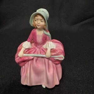 Vintage Royal Doulton & Co Little Bo Peep 5" Figurine Bone China Japan